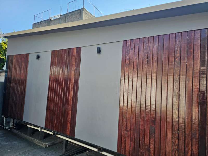Exterior lateral, casa muestra Habitá+